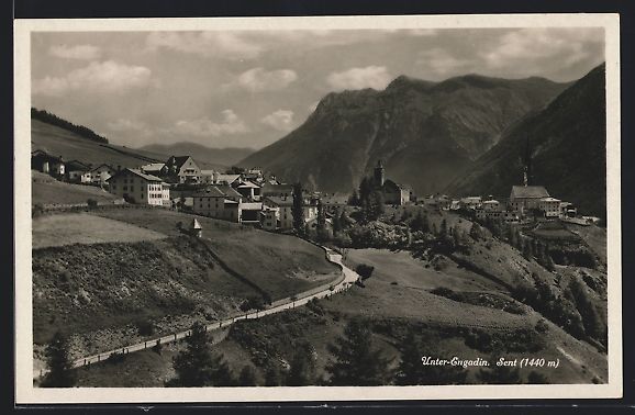 Cartoline postali: Unter-Engadin, Ortsansicht mit Bergpanor – Usato da Berlin venduto da bartko-reher