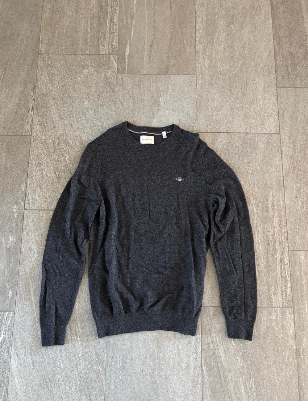 Gant Pulls & Sweat-shirts: GANT Strickpullover Dunkelgrau Grösse M – D'occasion à Männedorf par jad_l7jg