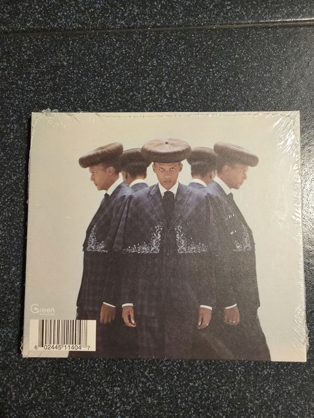 CD: Stromae - Multitude – Nuovo (secondo la descrizione) da Laufen venduto da eli_bd6v 1