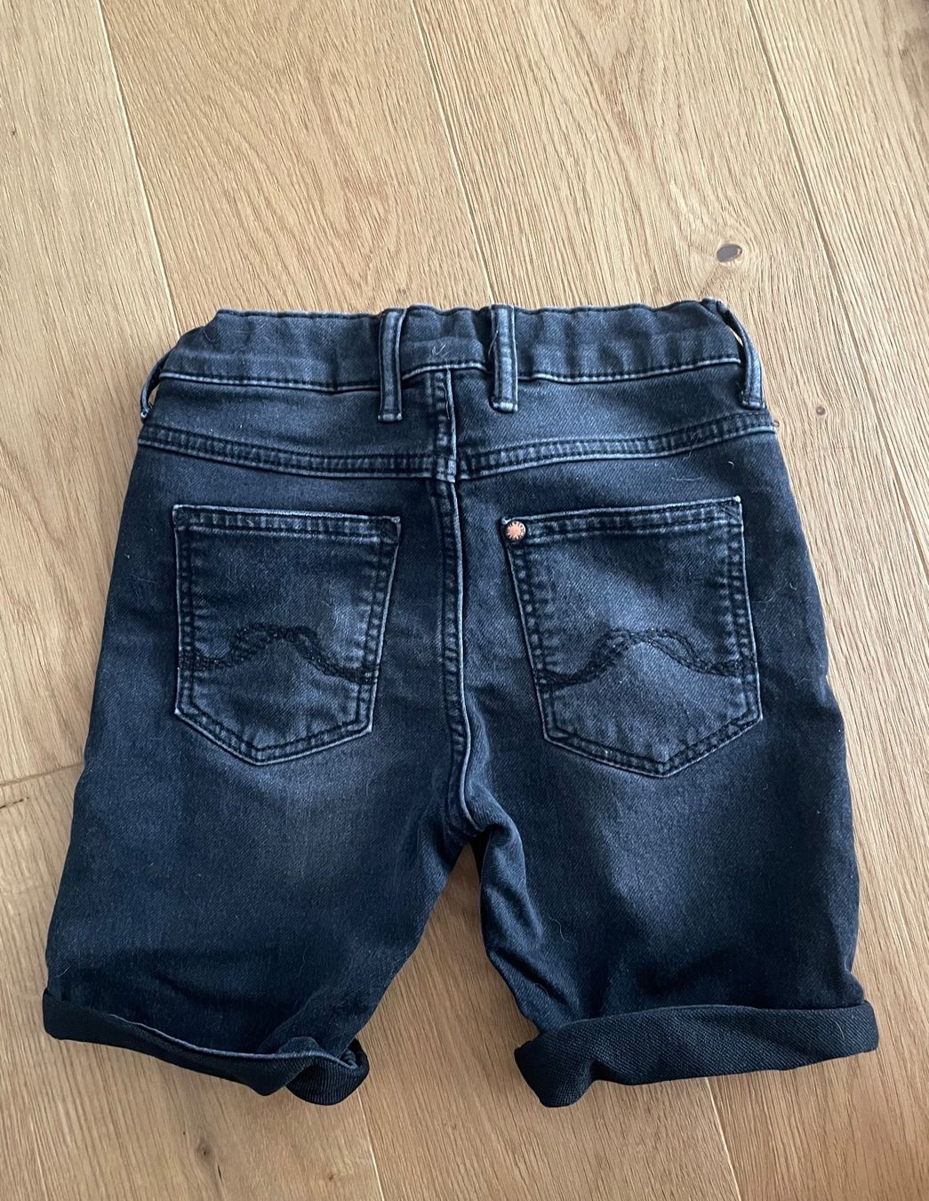 H&M Hosen: Neu Shorts H&M Gr.110 – Neu und originalverpackt aus Felben-Wellhausen von begean 2