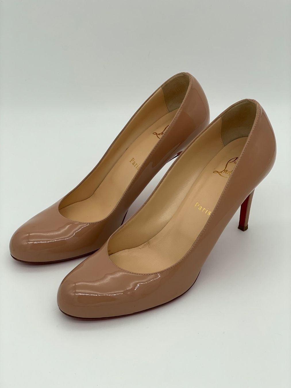 Christian Louboutin Scarpe da donna: Christian Louboutin Simple Pump EU 40 Beige – Usato da Zürich venduto da shoe_shop 2