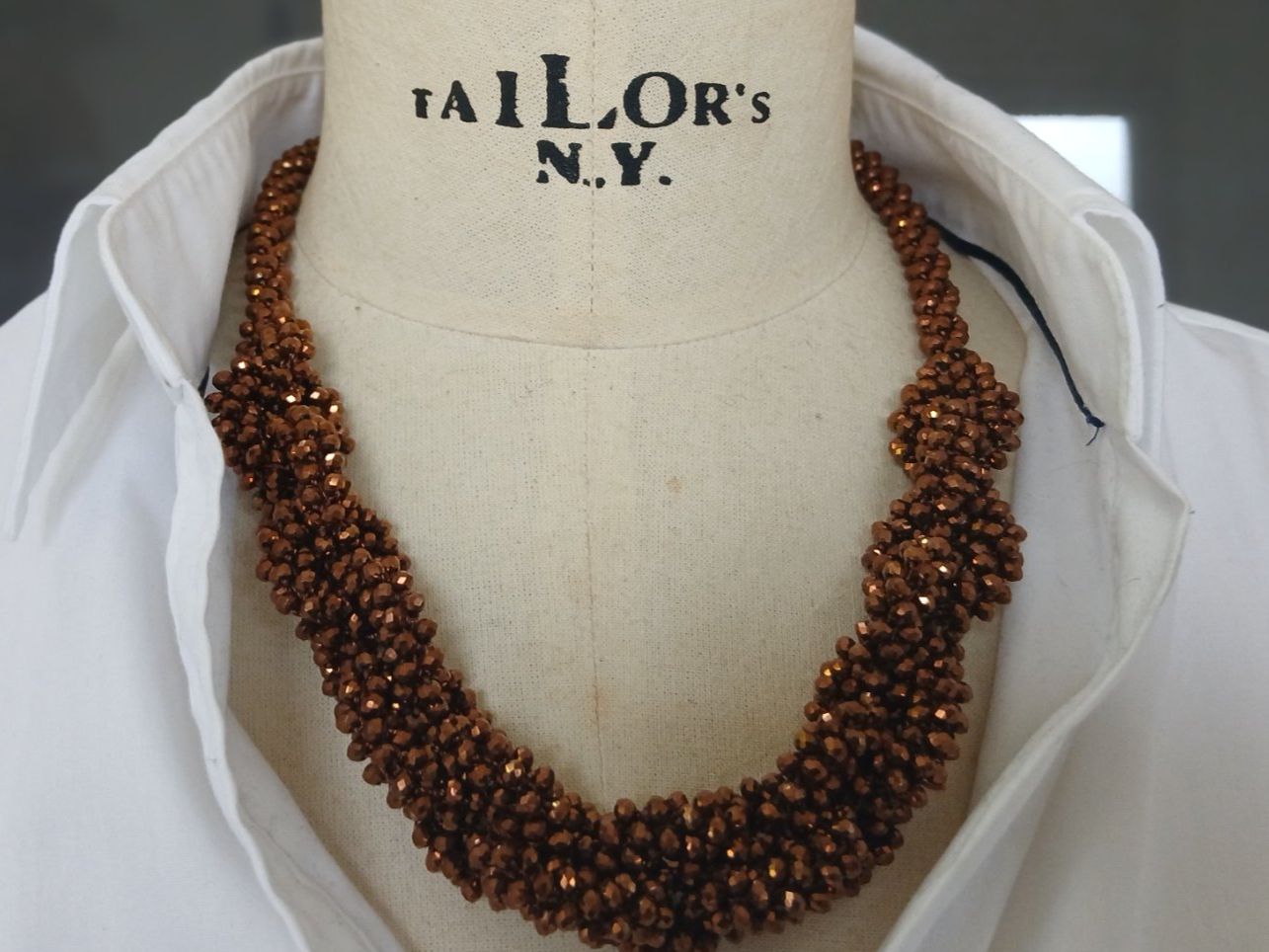 Catenine: Vintage Collier glitzernde Bronze Seed Perlen.Unikat – Usato da Beckenried venduto da SylvkensWorld