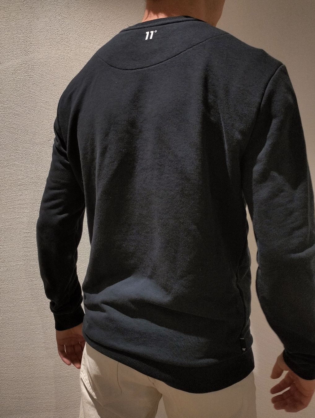 Maglioni & Felpe: 11 Degrees Sweater Gr. S – Usato da Widnau venduto da Snkrs.sales 1