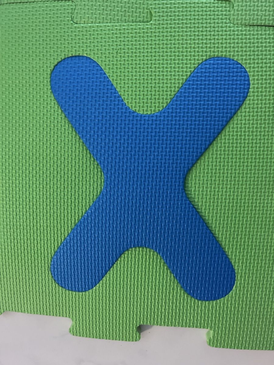 Tapis de jeu: Buchstaben Matten – D'occasion à Chur par sri_xqb9 2