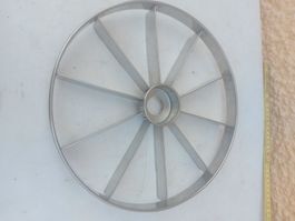 Tortenteiler aus Edelstahl 32cm 10 Segmente präzise markier