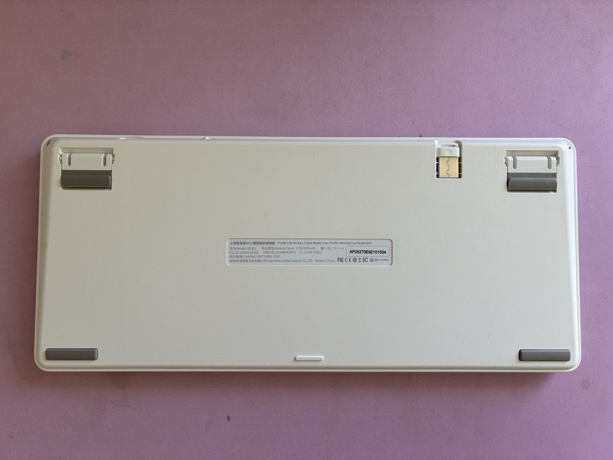 Tastiere: Flow Lite84 key low profile mechanical keyboard – Usato da Dietikon venduto da snoozer 2