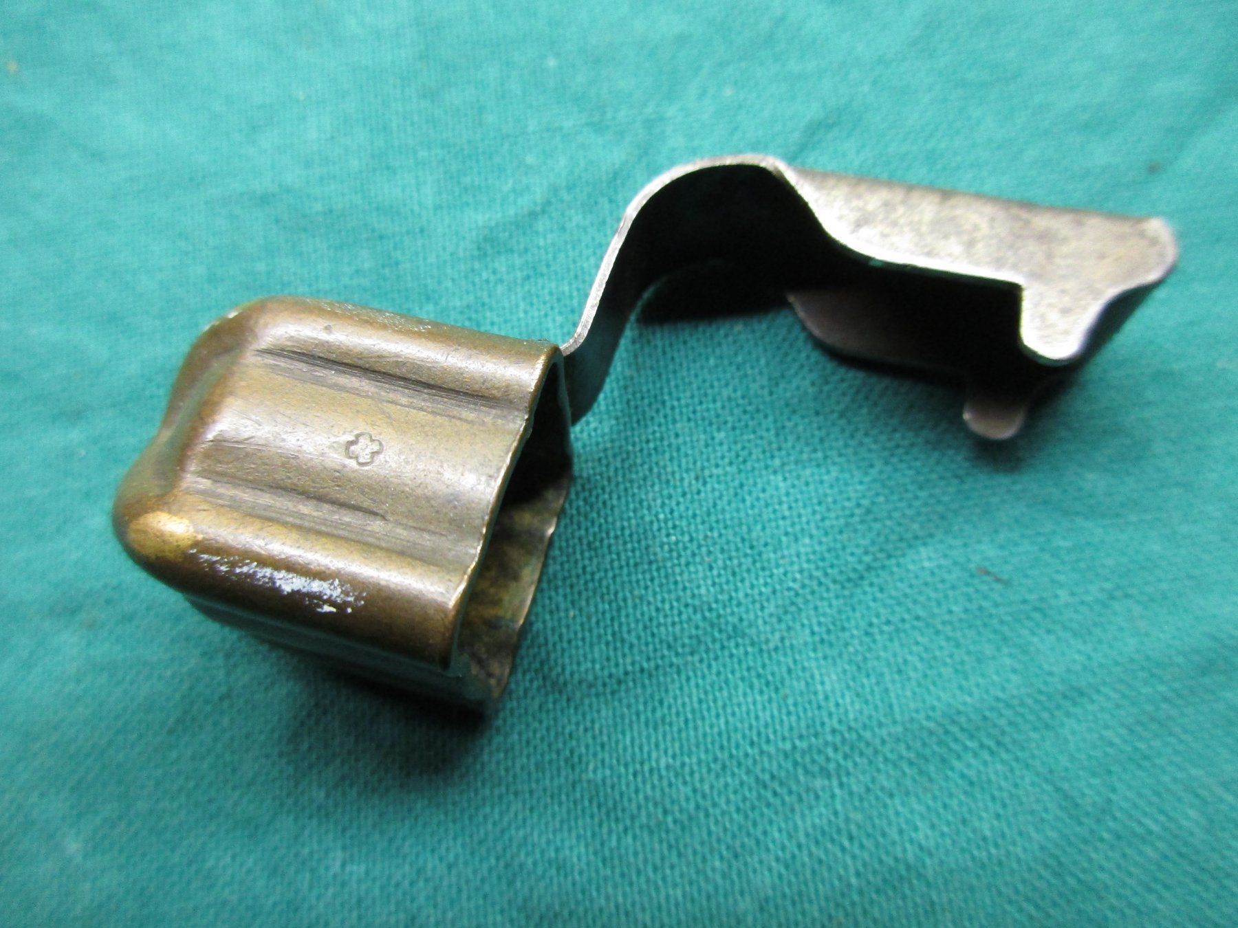 Schweizer Armee Stichwaffen: Laufdeckel Karabiner  1. Version (B) – Gebraucht aus Bowil von vifi01 2