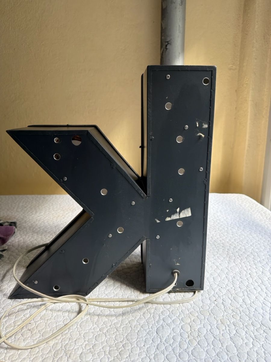 Lampade: Leuchtbuchstabe K  – Usato da Zürich venduto da beat005 2
