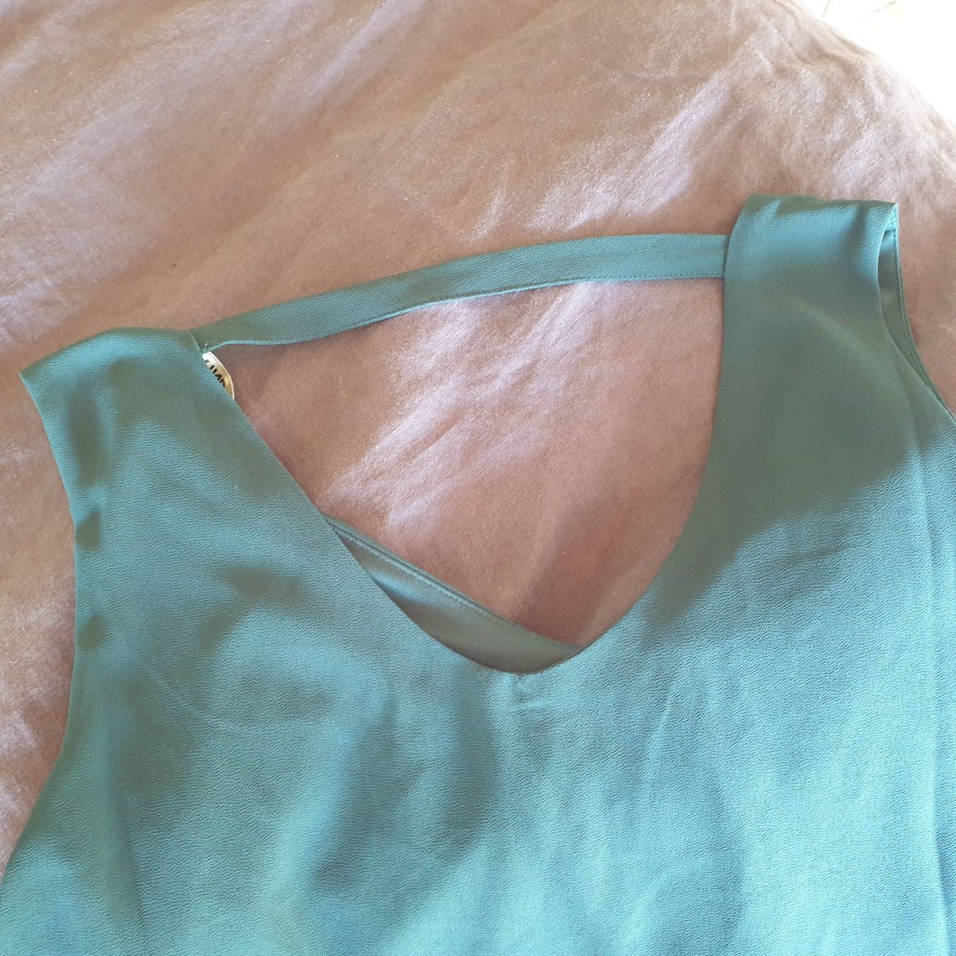 Only Tops: 🐸 ELEGANTES TOP ONLY 38 – D'occasion à Môtier (Vully) par Frogs 5