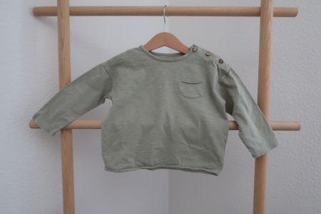 Play Up Langarmshirt mit Brusttasche  Gr. 24M