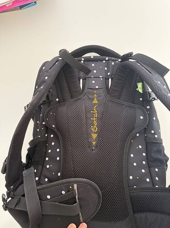 Sacs & sacs à dos: Schulranzen /Etui – D'occasion à Haldenstein par 0000 3