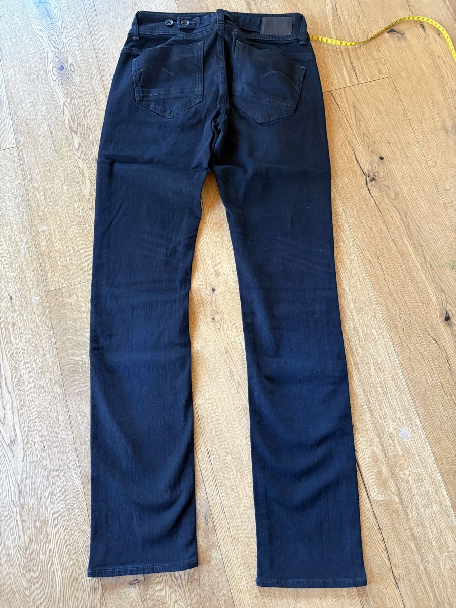 G-Star Jeans: G-Star Raw Jeans Damen 28/32 – Neuf (Voir description) à Serneus par bragi 1