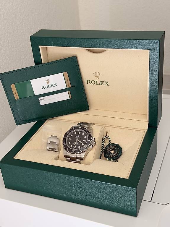 Rolex Uhren: Rolex Submariner No-Date 2020 – Gebraucht aus Schindellegi von SchLux 1