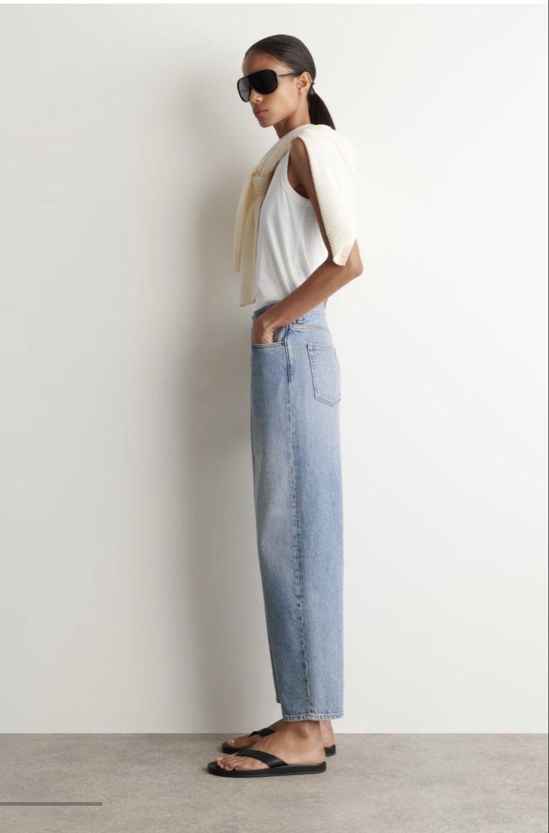 Cos Jeans: COS tapered jeans (28) – Usato da Basel venduto da mar_fp5q 6