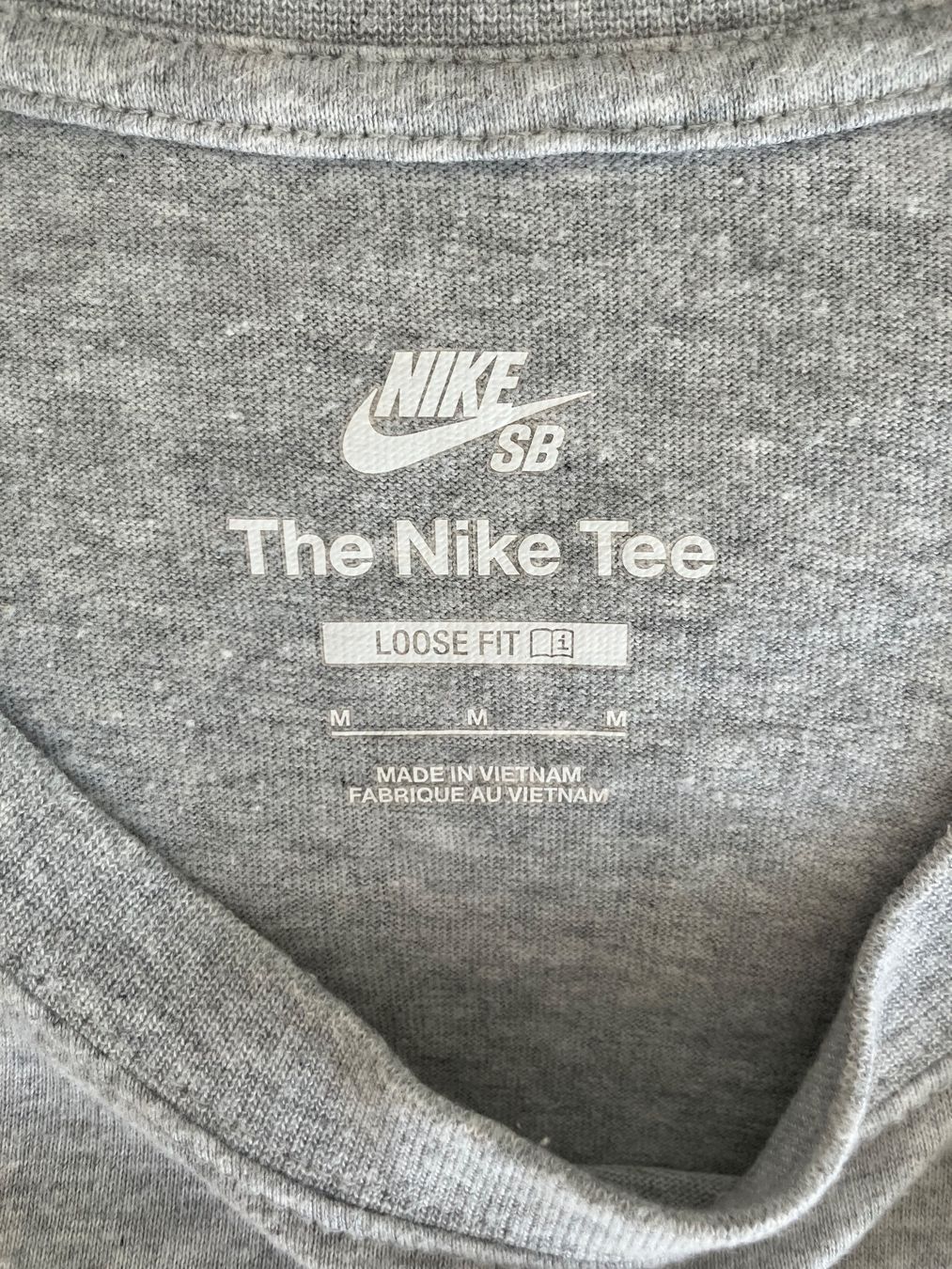 Nike T-Shirts: T-Shirt Marke Nike – Gebraucht aus Küssnacht am Rigi von mon_t885 2