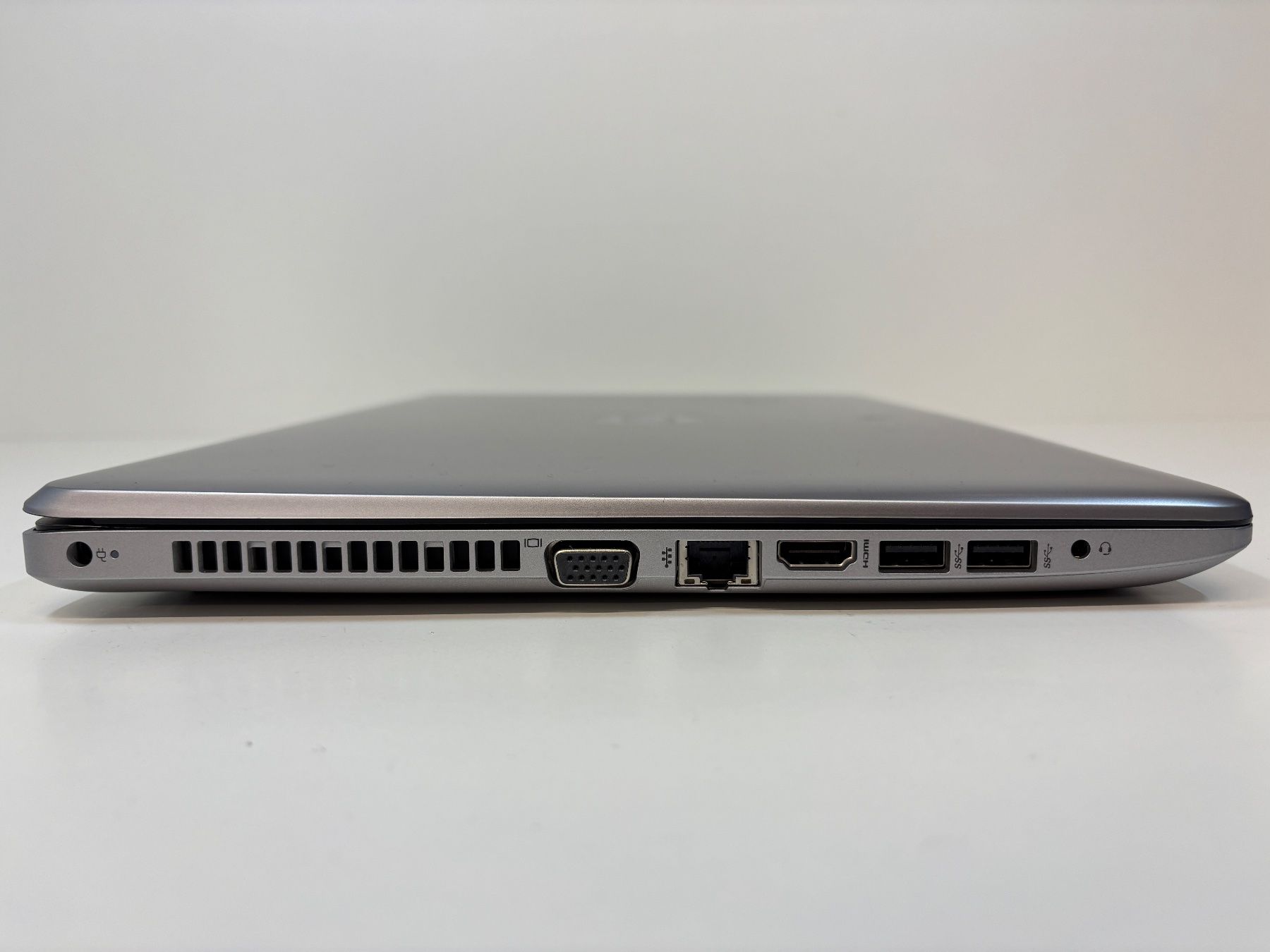 Hewlett Packard Notebooks: Notebook 15.6" HP 250 G6, Intel Core i5, DEFEKT – Defekt aus Lachen SZ von alcom-electronics 2