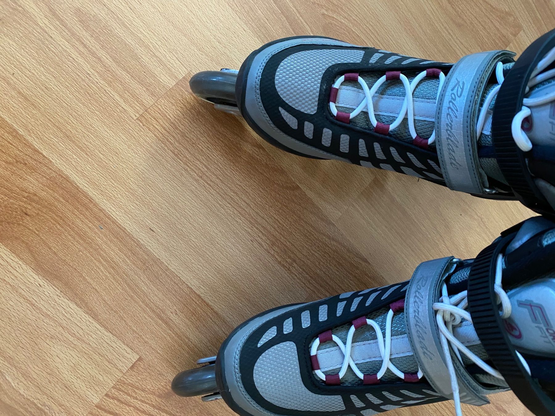 Pattini in linea & Pattini a rotelle: Rollerblade macroblade 84w Inlineskates gr. 42.5 – Usato da Beinwil am See venduto da Mpmmechanik 3