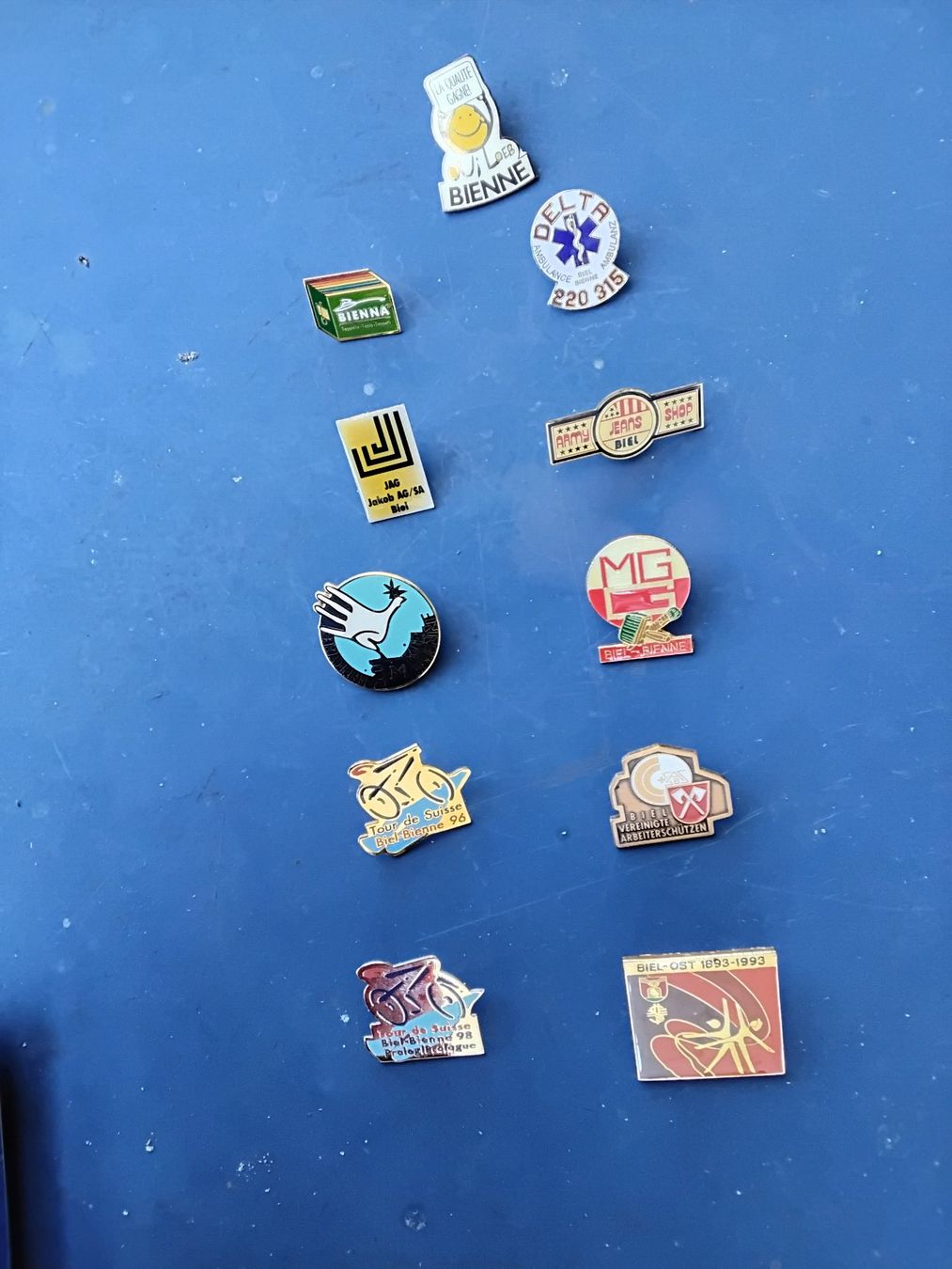 Placchette & Badge: Biel Bienne Pins – Usato da Biel/Bienne venduto da taki25