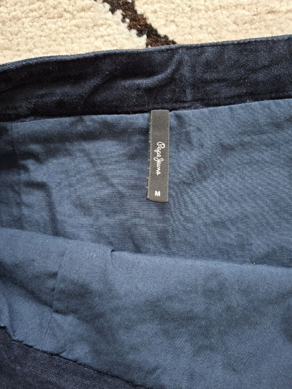 Pepe Jeans Gonne: Pepe Jeans Velours Rock, Grösse 36 – Usato da Baden venduto da jcm_9dkf 3