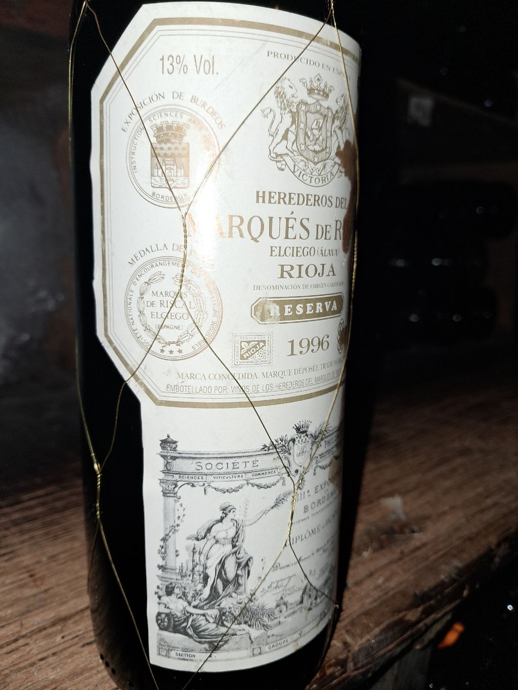 Rioja Vino: Marqués de Riscal rioja Reserva 1996 – Nuovo e nell'imballaggio originale da Le locle venduto da juliensaran 2