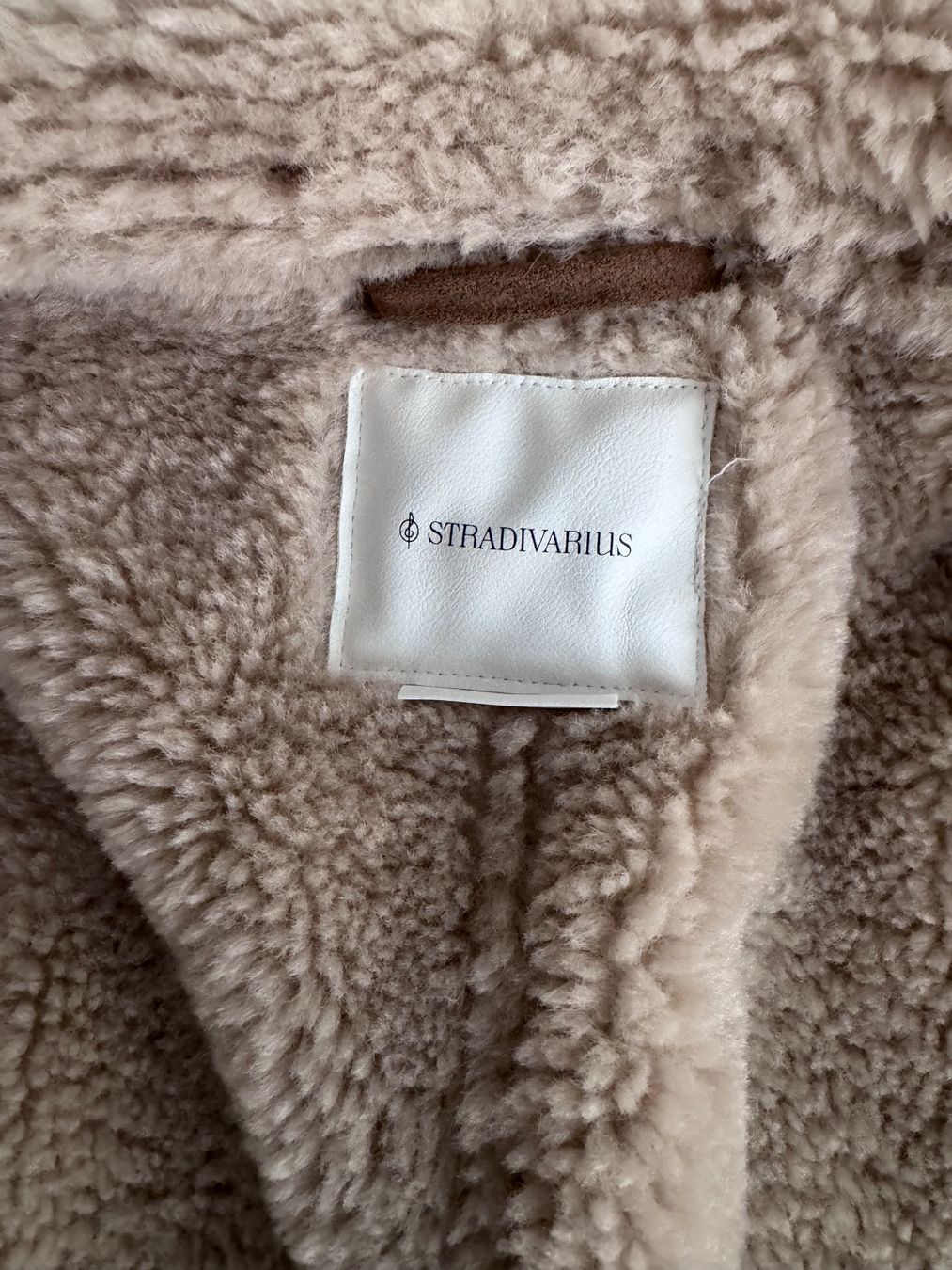 Stradivarius Giacche: Neu! Winterjacke Gr L – Nuovo (secondo la descrizione) da Hüntwangen venduto da bionda06 2