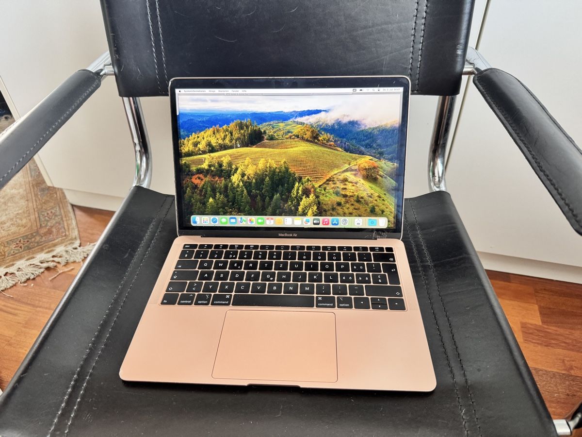 Mac Book Air 2019 16gb | 500gb (Gebraucht) in Meilen für CHF 120