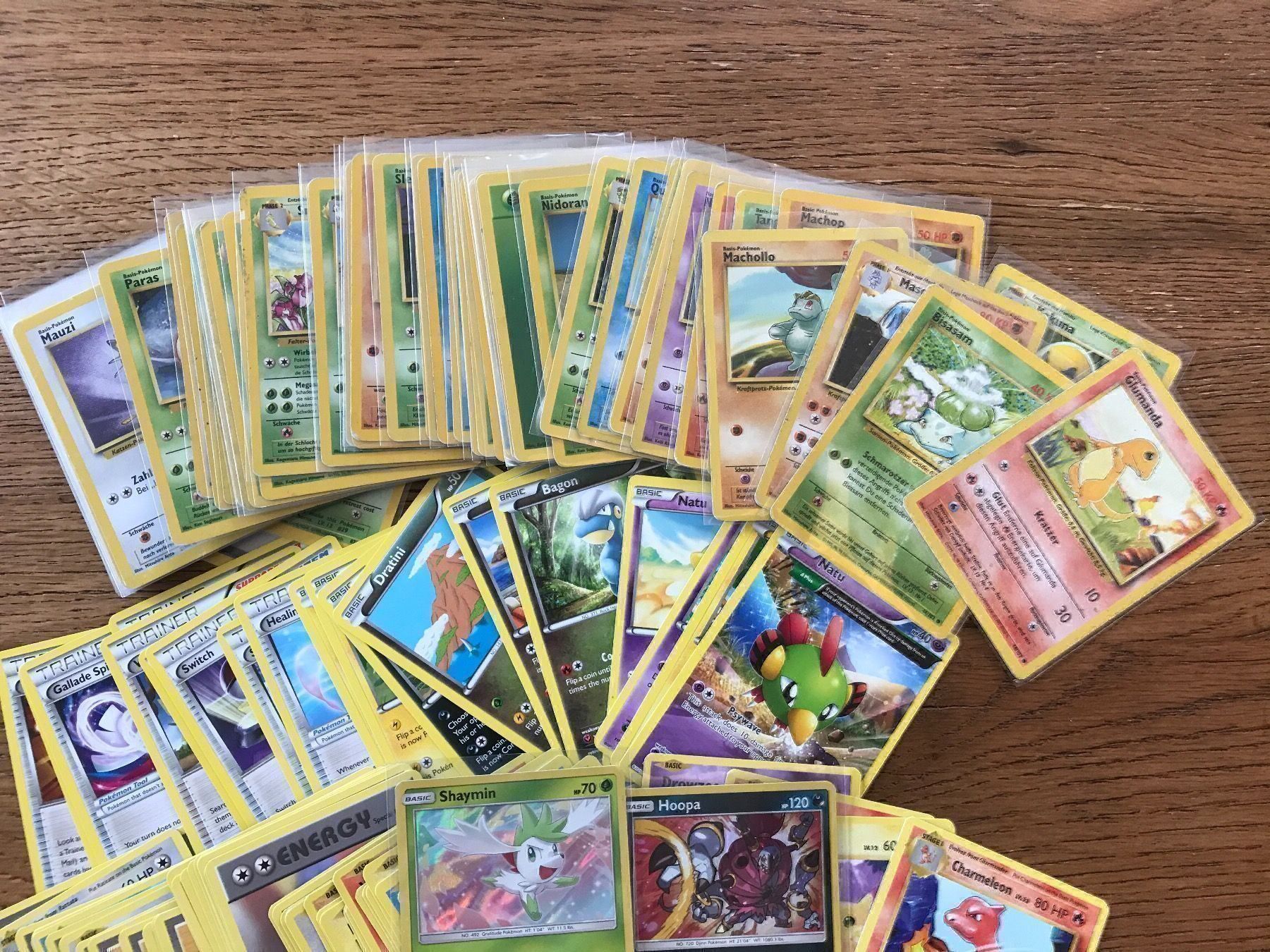 Pokémon Sammelbilder & Trading cards: Pokemonkarten über 260Stk. Sets1999-2020 – Gebraucht aus Küssnacht am Rigi von Ebikoner 1