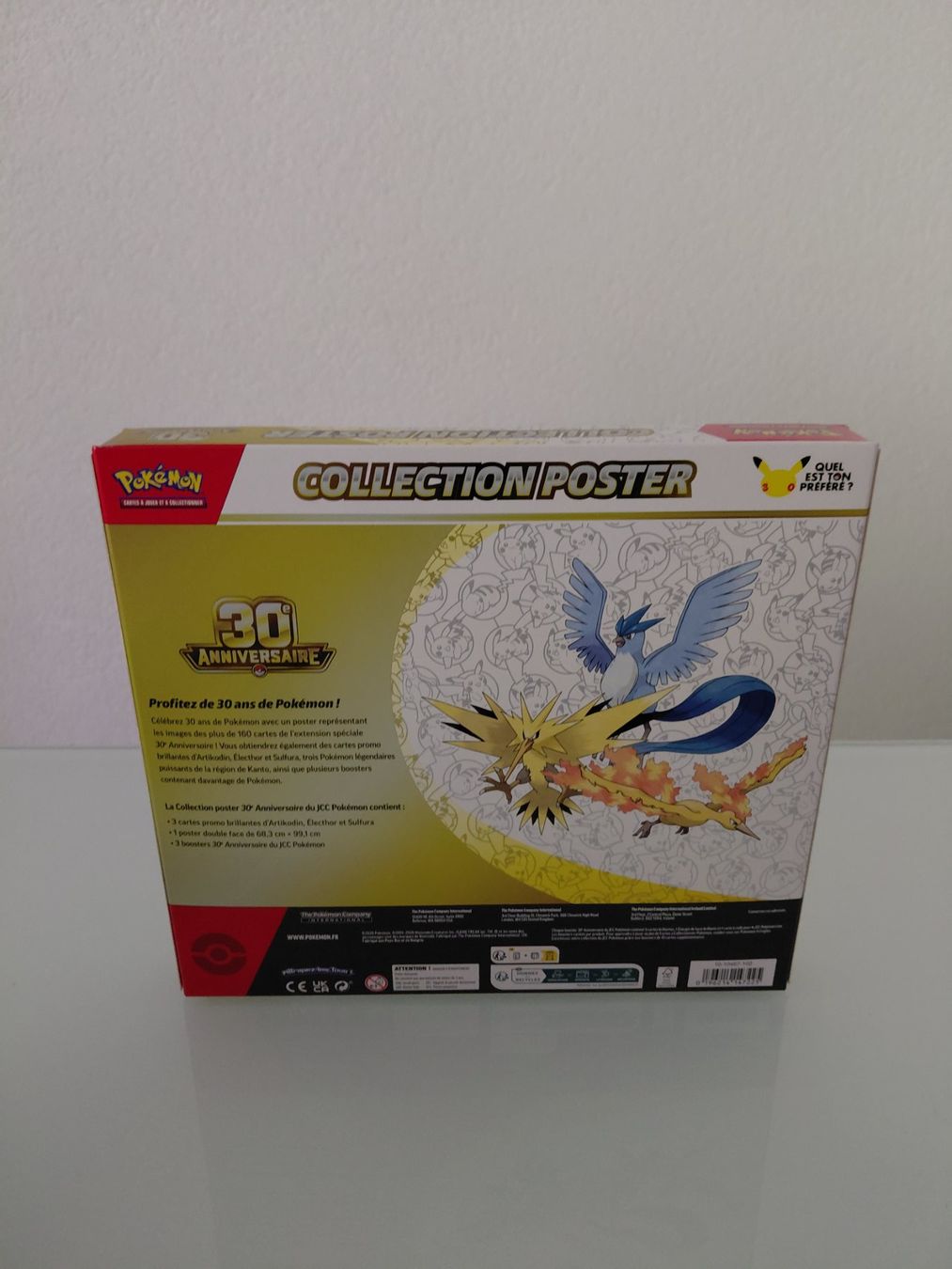 Pokémon Sammelbilder & Trading cards: Collection Poster Pokémon 30 ans Fr – Neu und originalverpackt aus YVERDON-LES-BAINS von Tony-no 1