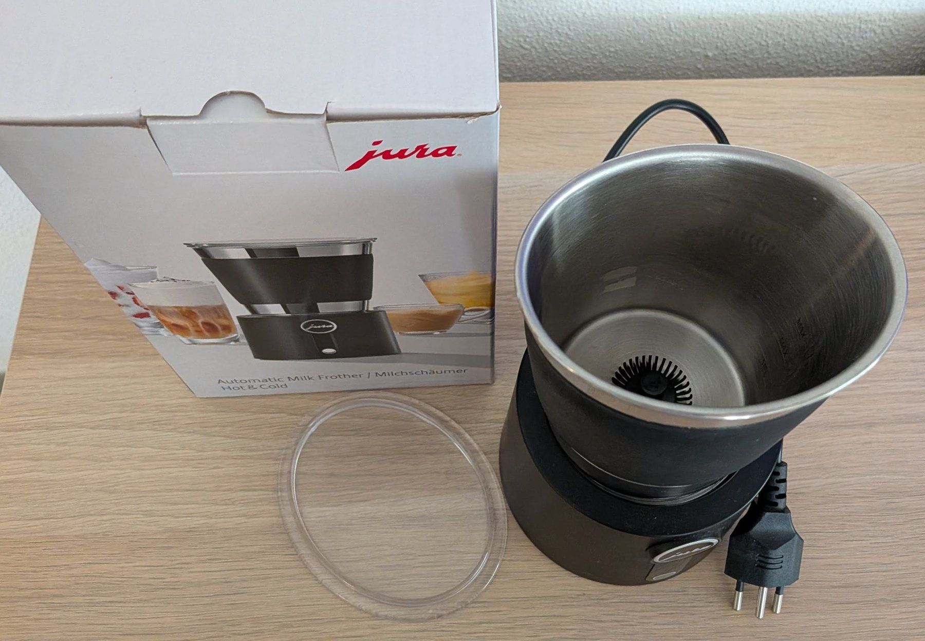 Jura Elettrodomestici da cucina: Milchschäumer Jura Automatic schwarz mit Originalverpackung – Usato da Zollikerberg venduto da rac_x6sq 2