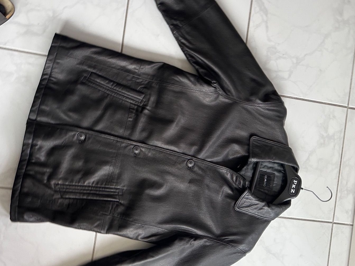 Vestes: LEDER JACKE – D'occasion à Neunkirch par internet-shop