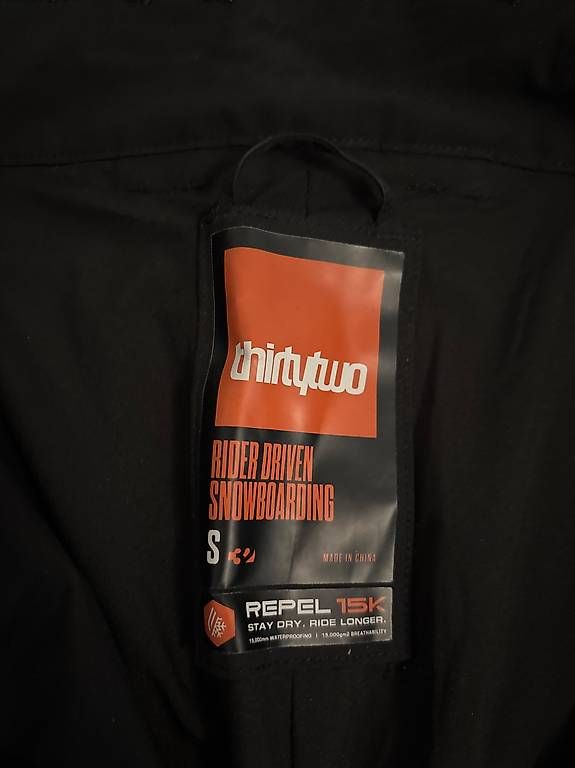 Hosen: thirtytwo Snowboard Pants – Gebraucht aus Aubonne von ann_wz55 1