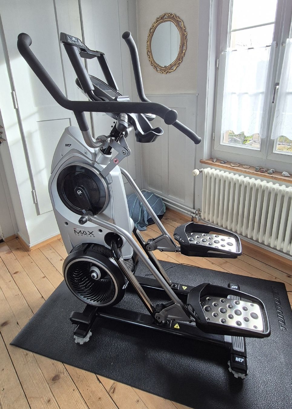 Bowflex Vélos d'appartement: Crosstrainer Bowflex Max Trainer M7 gebrauchter Zustand – D'occasion à Kallnach par 1630er 1