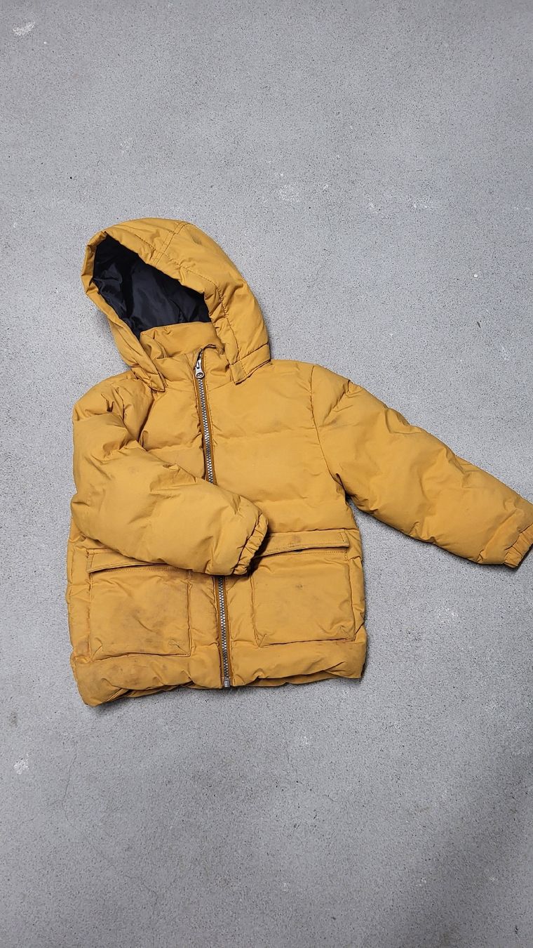 Vestes: Winterjacke Grösse 104 – D'occasion à Winterthur par kel_qhz6