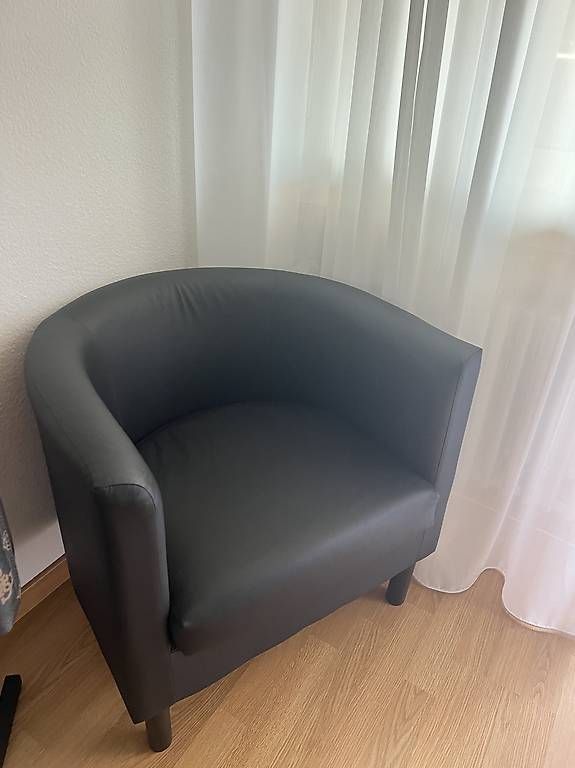 Fauteuils: Schwarzer Ledersessel/stuhl !!!TOP!!! – D'occasion à Fislisbach par The.Notorious 1