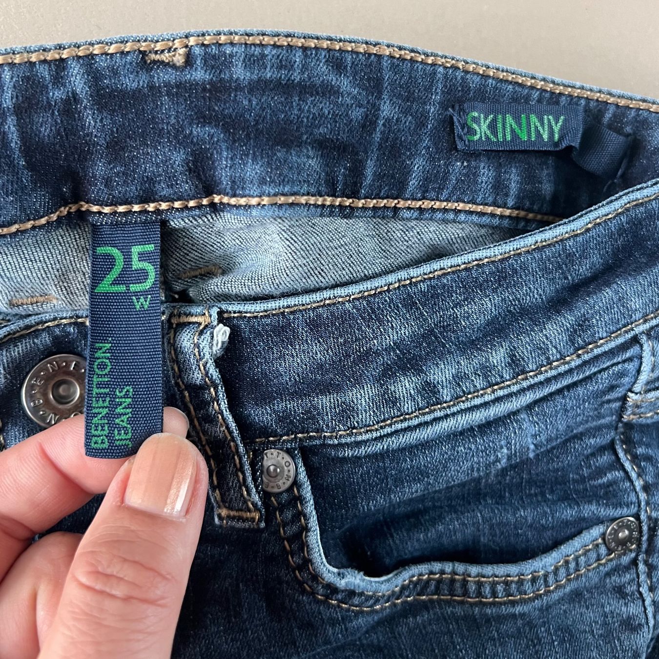 Benetton Jeans: BENETTON Skinny Jeans 💙 – Gebraucht aus Zürich von ClosetQueen 5