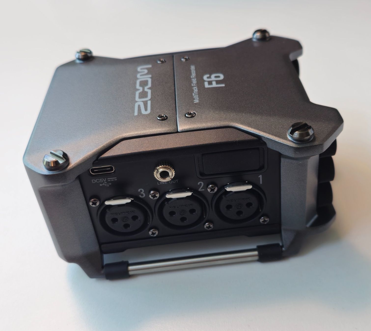 Zoom Registratori: Zoom F6 Field Recorder - 32-Bit Float - Neuwertig – Usato da Aarau venduto da kau_t8lb 4