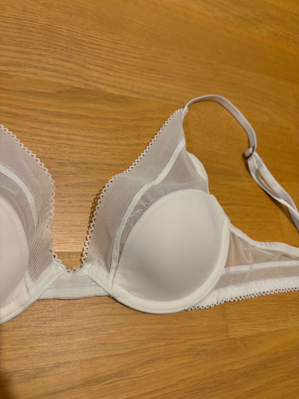 Calvin Klein Autres dessous: BH / Bra - Calvin Klein - Gr. ? eher klein ca. S – D'occasion à Stadel par Chanel_5 1
