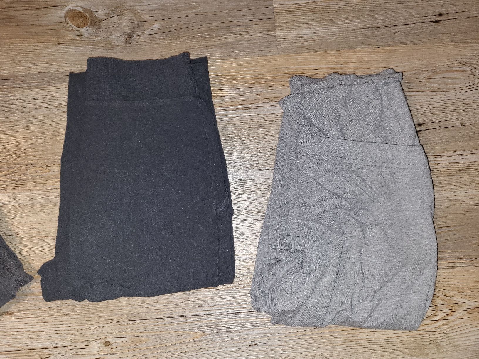 H&M Lotti di vestiti: Grosses Umstandskleiderpaket Gr. S/M – Usato da Biglen venduto da Ixya69 3