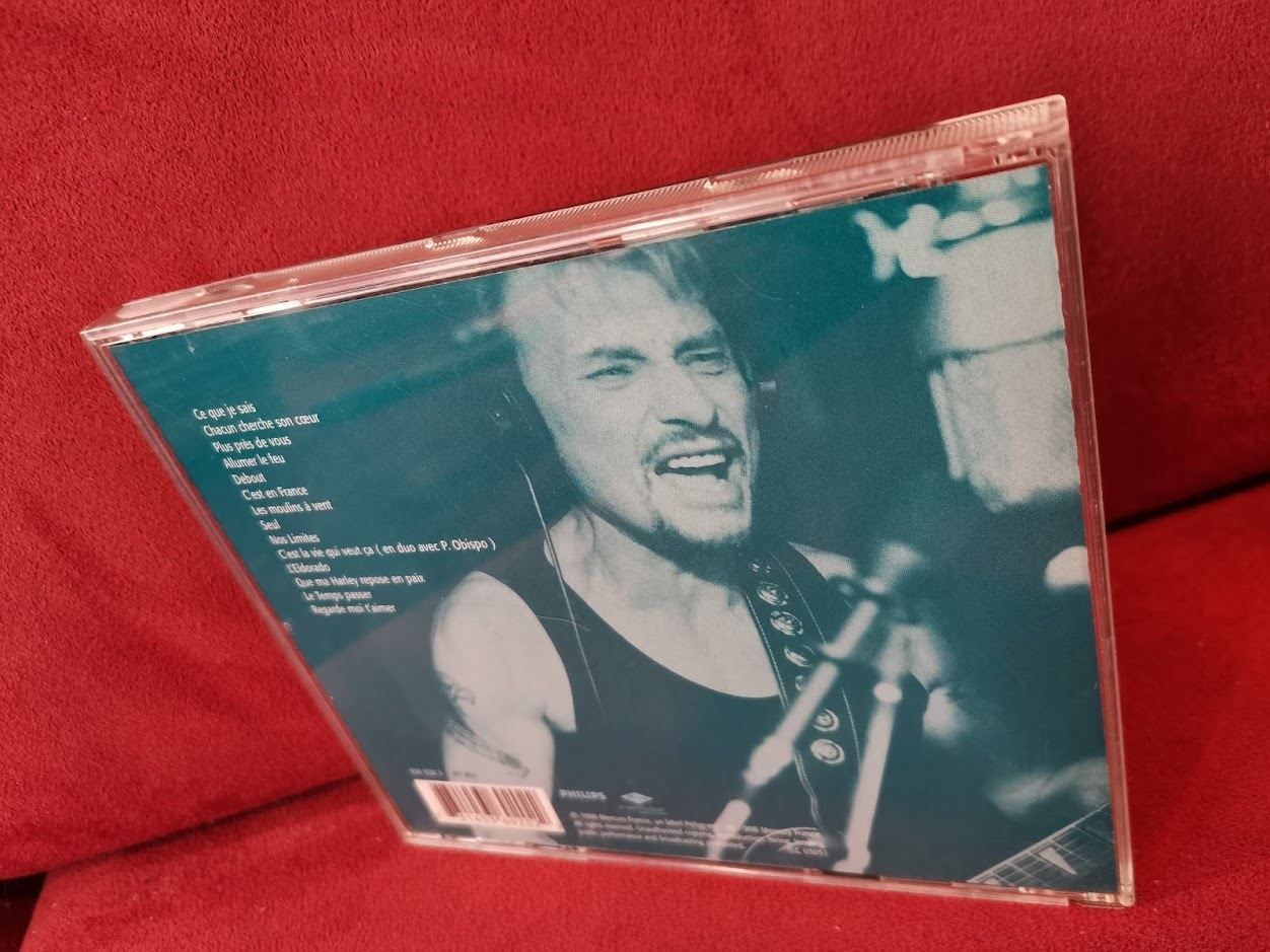 CD: Johnny Hallyday CD Ce que je sais – Usato da Zofingen venduto da noise123 1