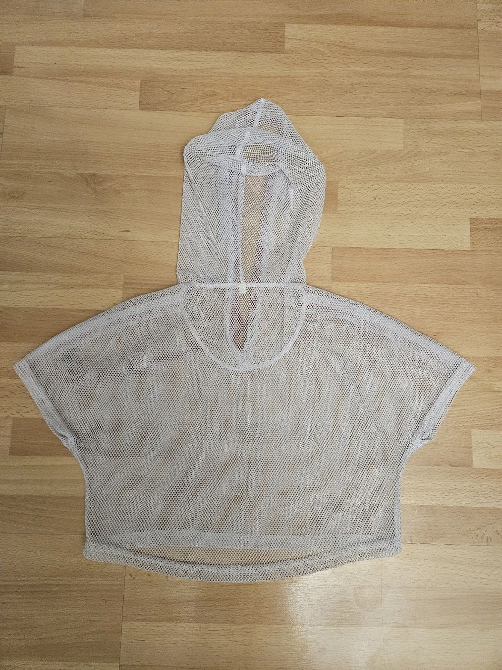 Pullover & Sweatshirts: Netz Pullover weiss Grösse 158 mit Paillettenstreifen – Gebraucht aus Thun von bia_crh9 1
