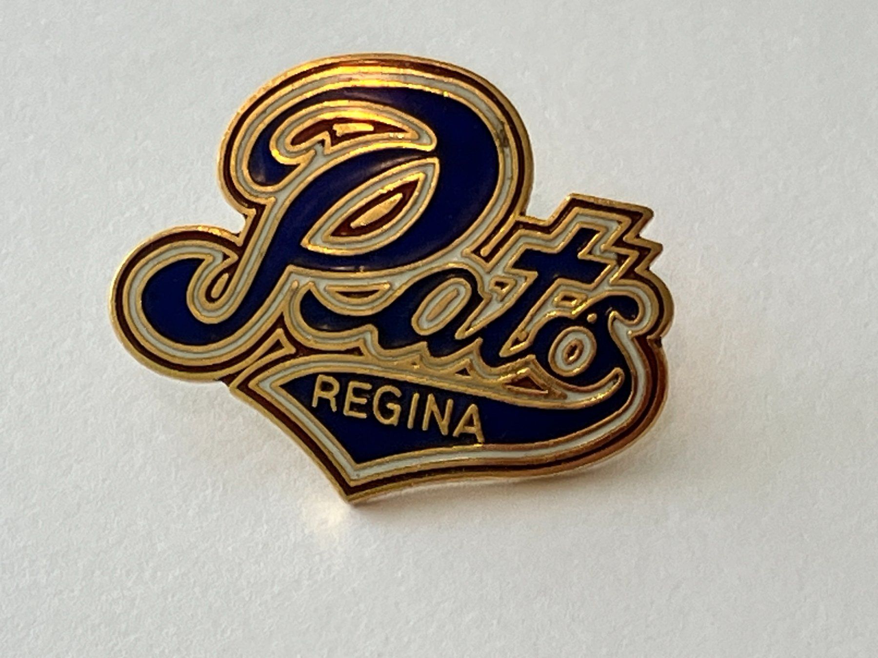 Placchette & Badge: 1 Pin Pato Regina – Usato da Basel venduto da djwwpp