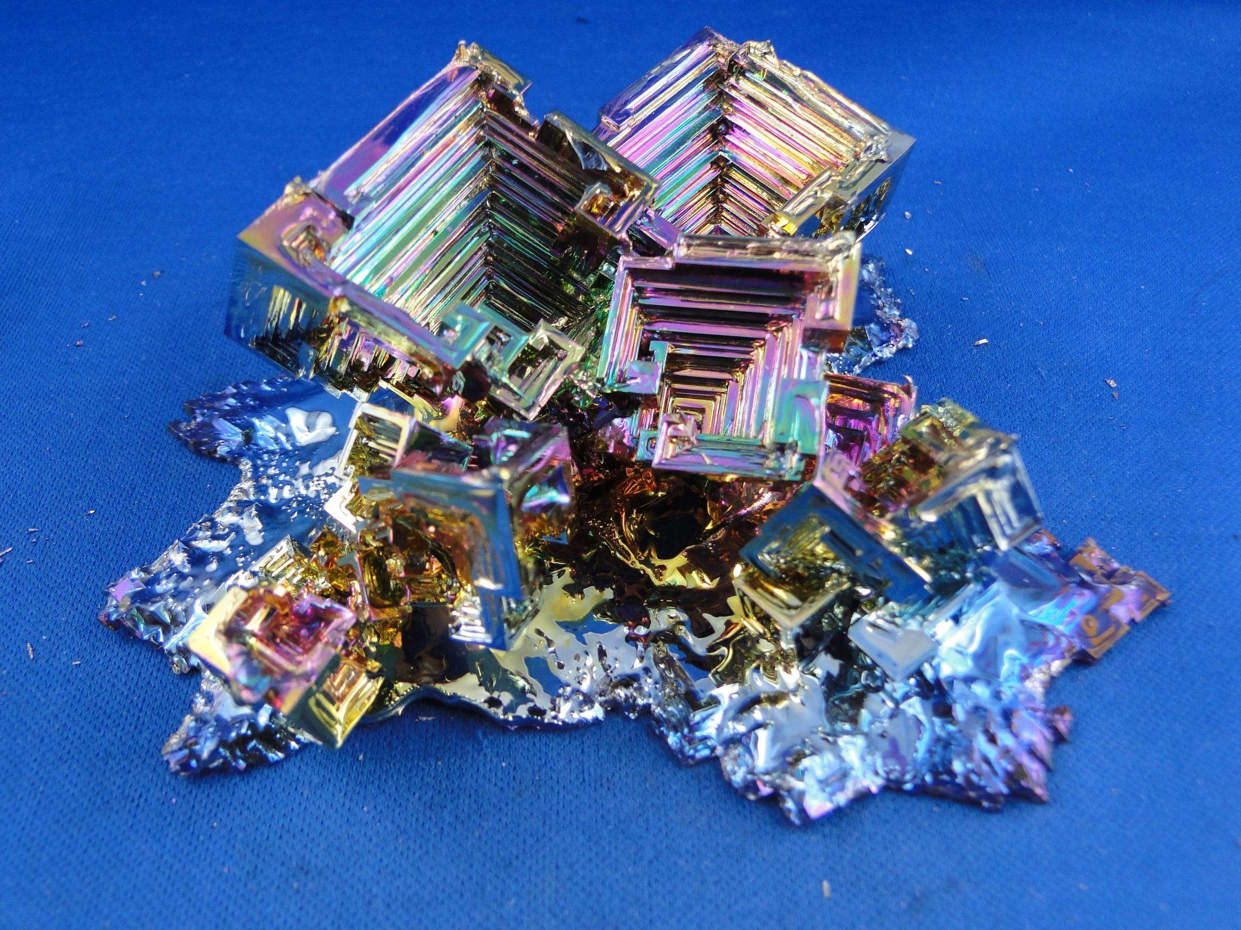 Minerali & Pietre curative: Bismuth-Stufe – Usato da Schinznach Bad venduto da Demerald 1