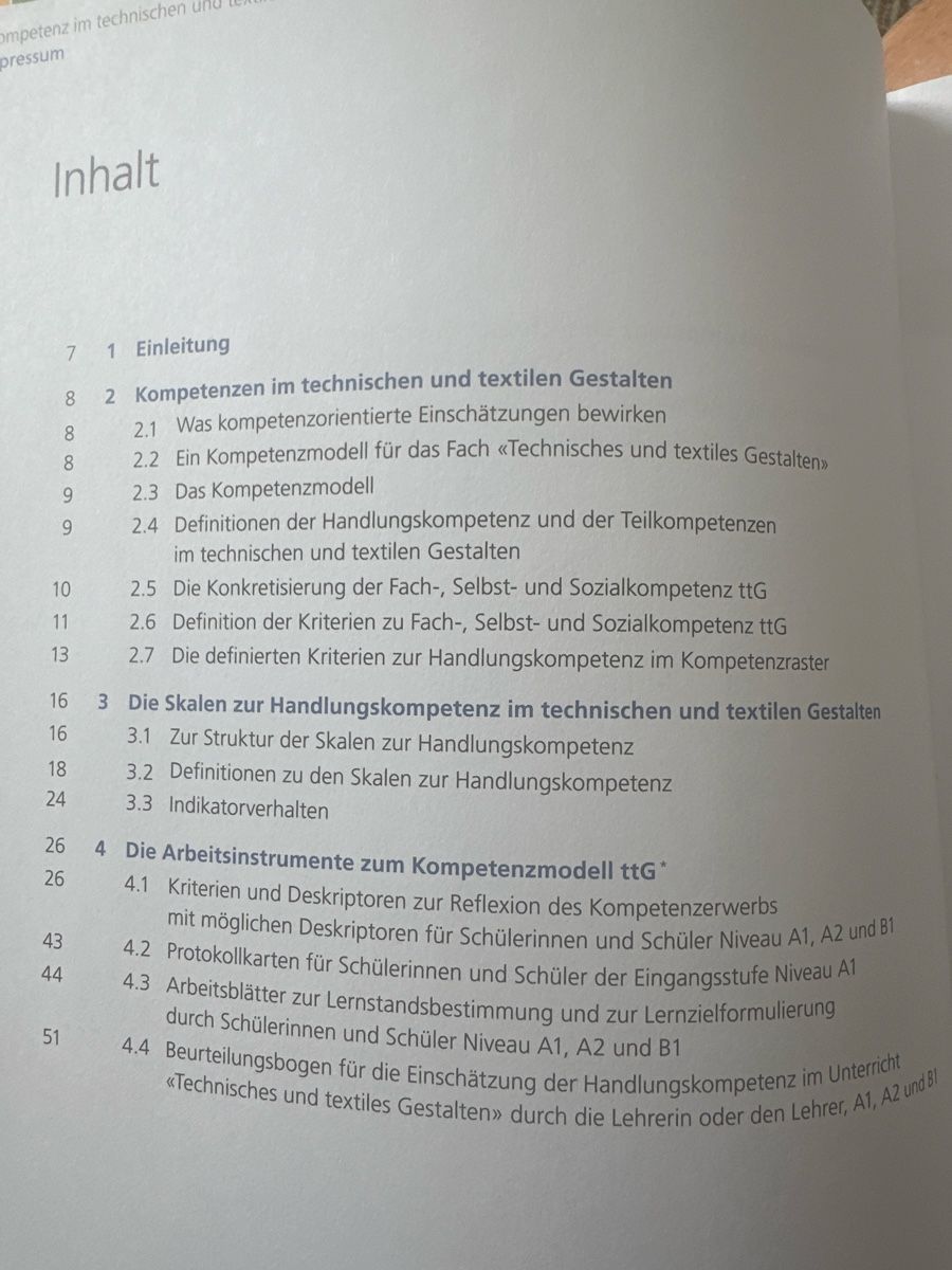Livres: Handlungskompetenz Technisches und Textiles Gestalten Buch – Neuf (Voir description) à Bern par Ibizaflow 2