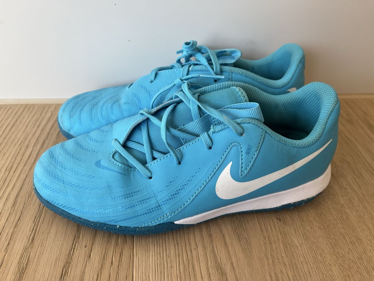 Nike Scarpe per ragazzi: Hallenschuh Kind Nike – Usato da Wetzikon ZH venduto da joc_p8jn 3