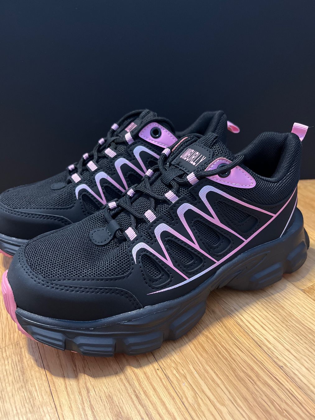 Scarpe da donna: Sicherheitsschuhe Damen S2 Grösse 36 – Nuovo (secondo la descrizione) da Wangen an der Aare venduto da ram_mwq9 1