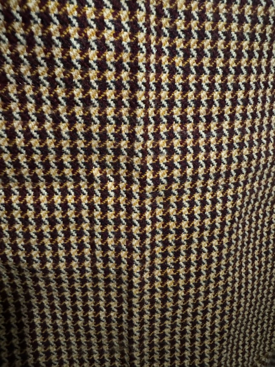 Foulard & Sciarpe: Handgewebter Wollschal – Usato da Zürich venduto da Chanelle07 2