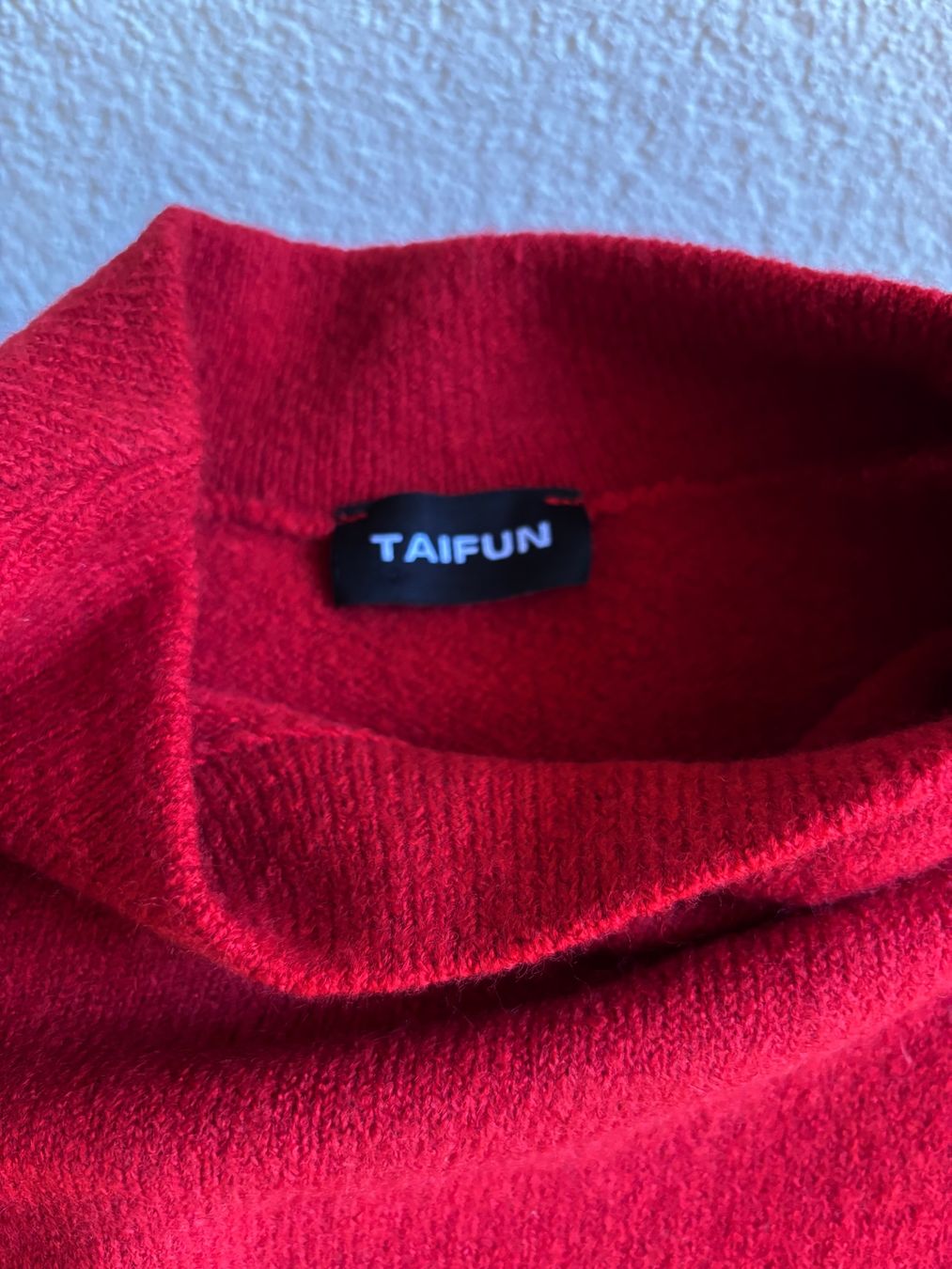 Pullover & Sweatshirts: Roter Pullover von Taifun Gr. 48 – Neu (gemäss Beschreibung) aus Tägerwilen von Elle13 2