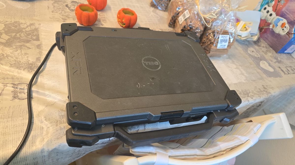 Dell Notebook: Dell Latitude E6420 Rugged Laptop  – Usato da Urdorf venduto da Cynthiana7 1
