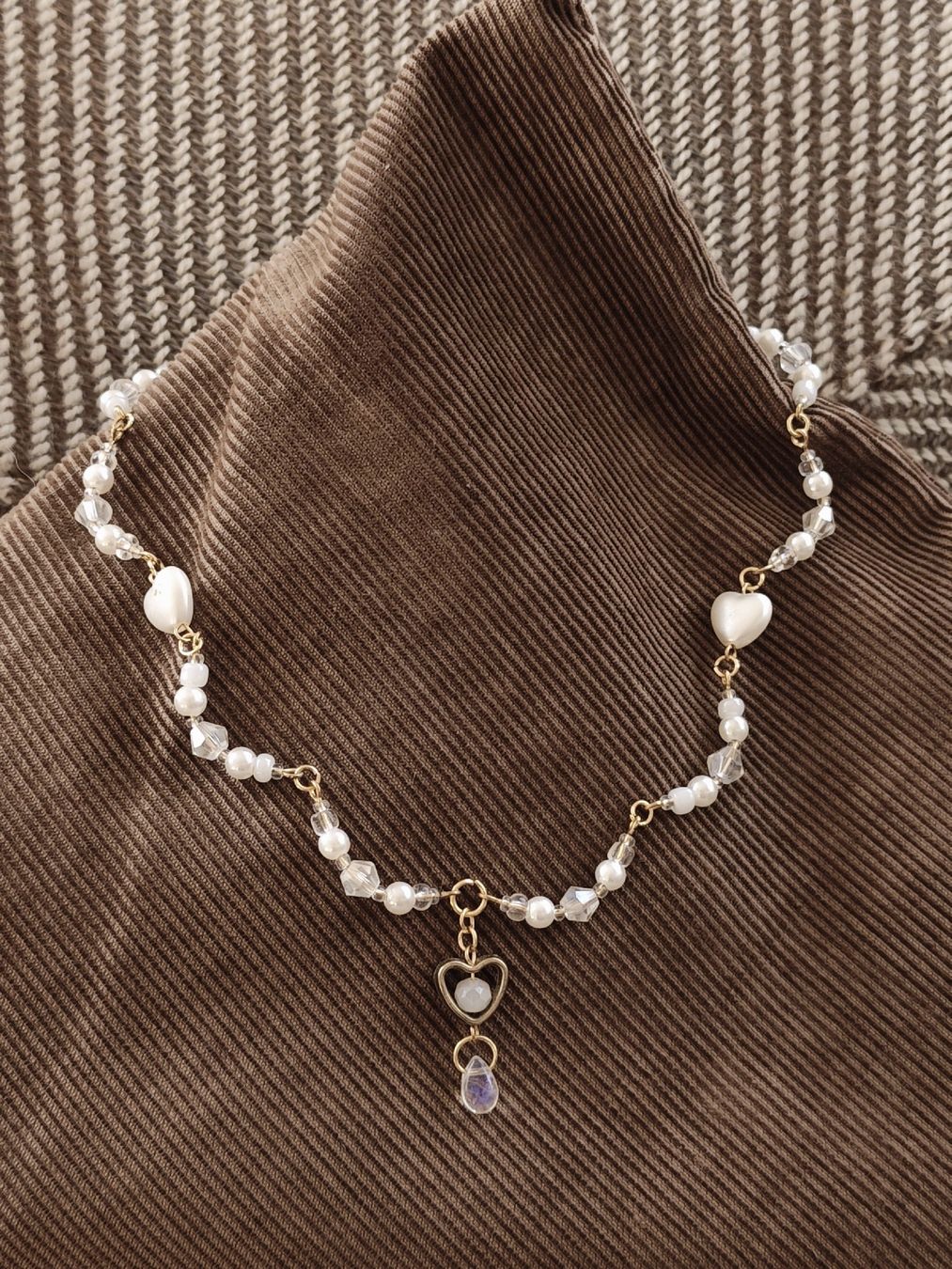 Catenine: Goldene Perlenkette (unecht) baroque – Nuovo (secondo la descrizione) da Aesch BL venduto da salomemarieanne 1