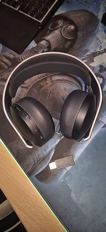 Sony Pulse 3 d Headset fast neu 1